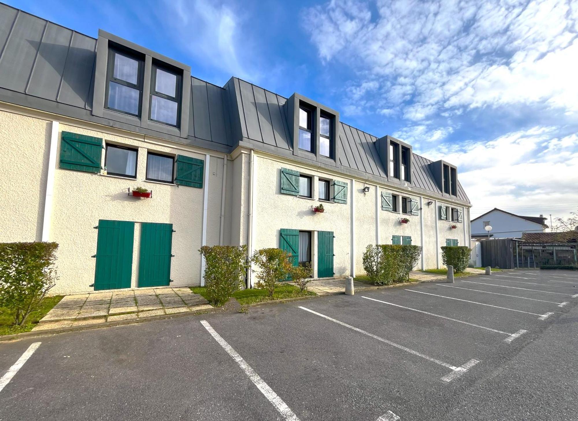 Kyriad Argenteuil Eksteriør bilde